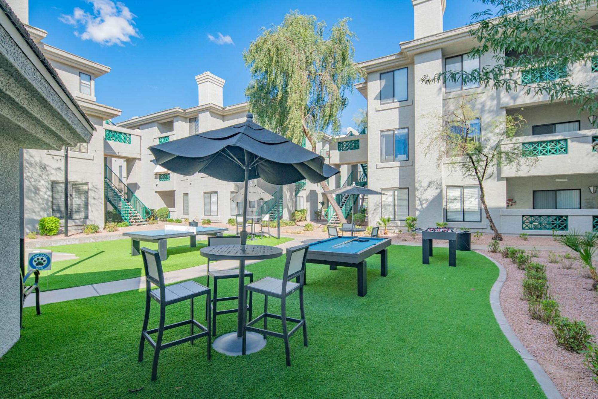Апартаменты Exclusive-Walk To Golf, Shopping & Dining-King Bed N268 Скоттсдейл Экстерьер фото